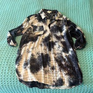 Kori L long tunic top